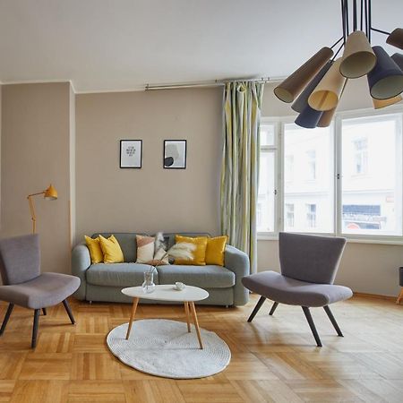 Prague Days - Modern Apt W Retro Elements - New Town מראה חיצוני תמונה