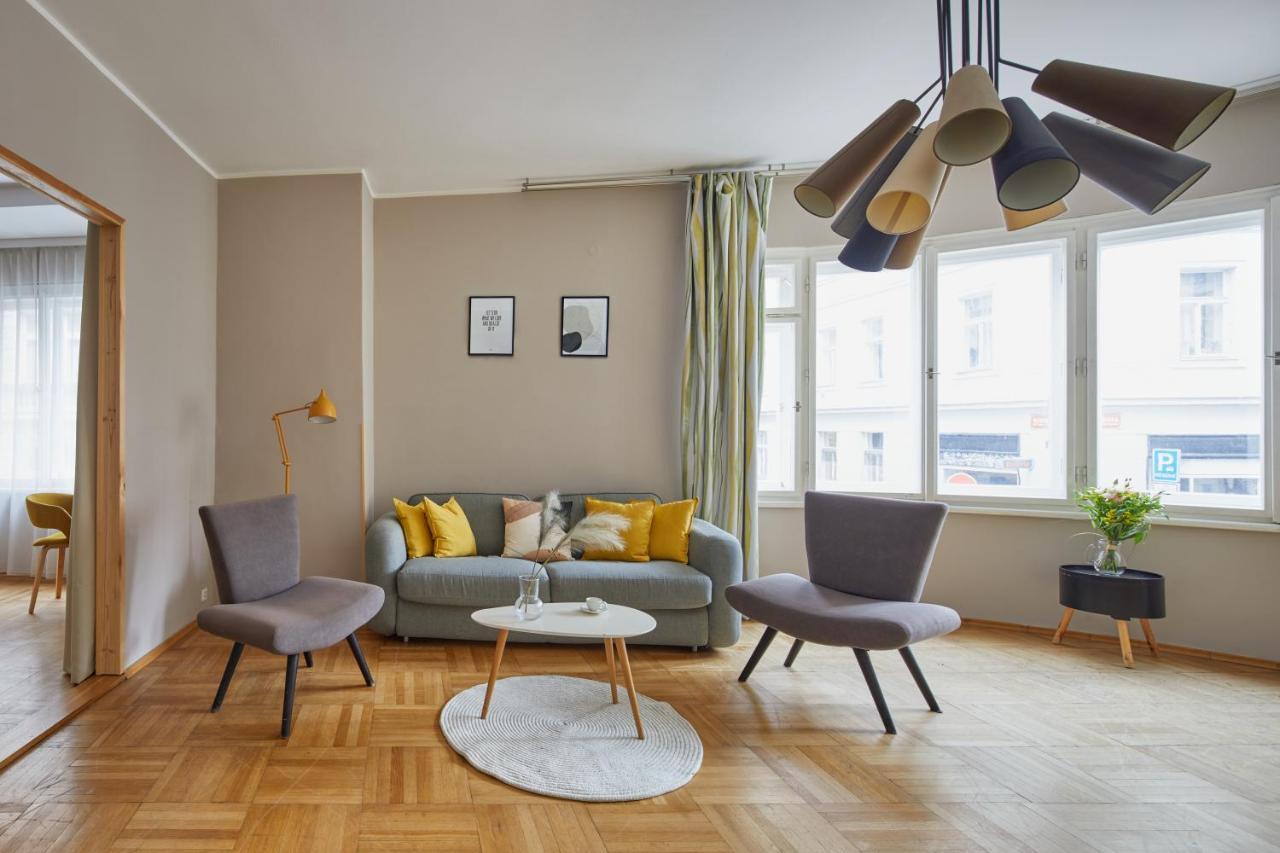 Prague Days - Modern Apt W Retro Elements - New Town מראה חיצוני תמונה